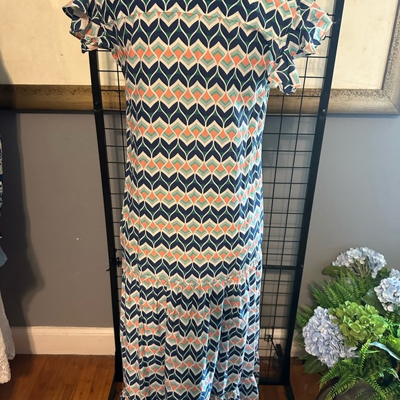 Blue and White Chevron Midi Dress - Picture 9 of 11